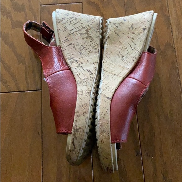 Crocs wedges - Picture 2 of 3